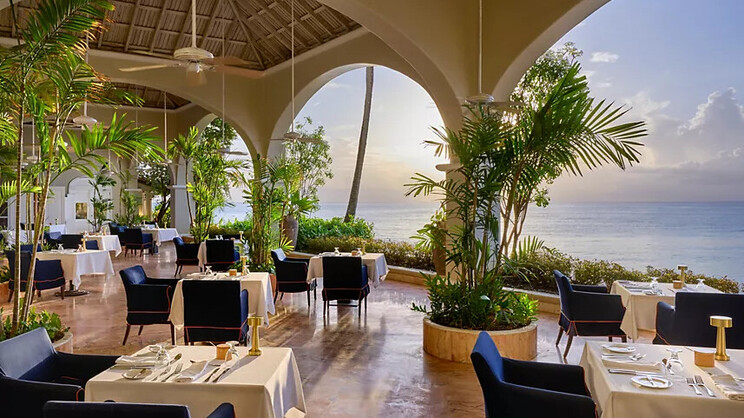 Fairmont Royal Pavilion